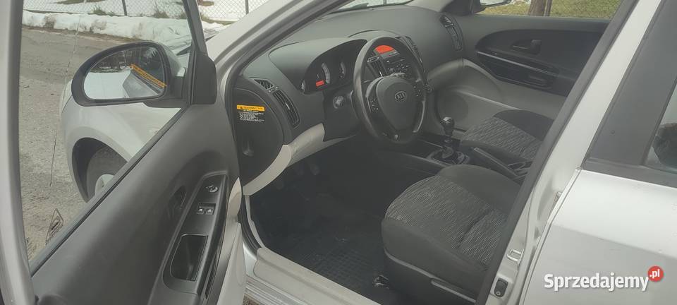 KIA CEED 16 16v122klimasuper stan z Niemiec Krosno