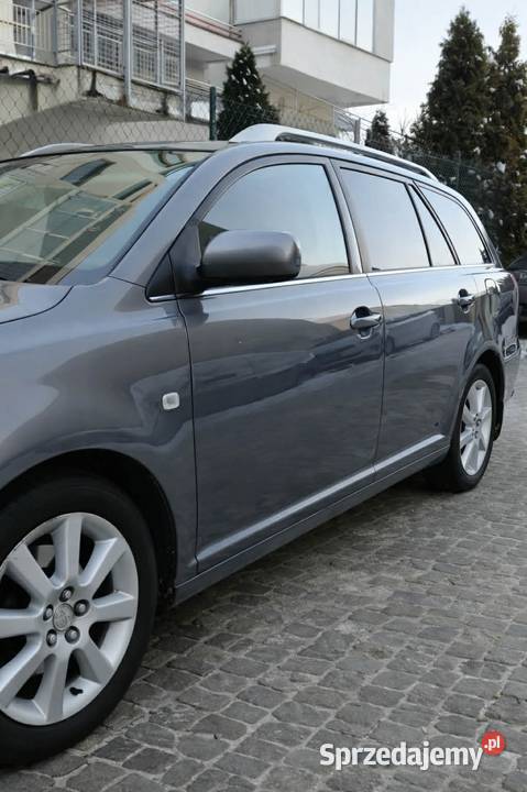 Toyota Avensis 4/5 Łomża sprzedam