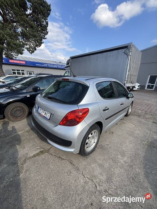 Peugeot 207 14 Benzyna GAZ LPG nieuszkodzony Toruń