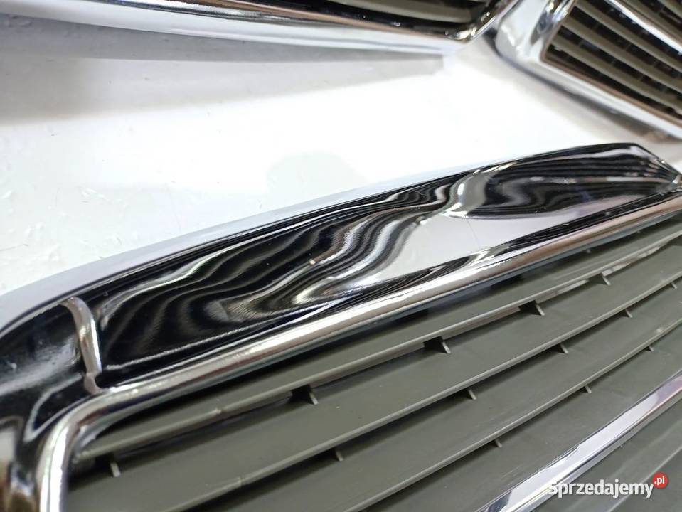 MERCEDES W123 011975121985 ATRAPA GRILL CHROM Skarżysko-Kamienna