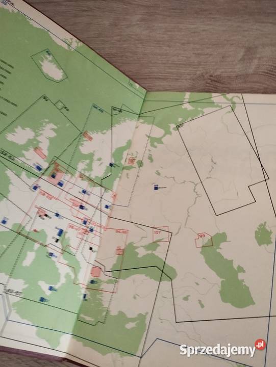 geograficzny atlas świata dwie części