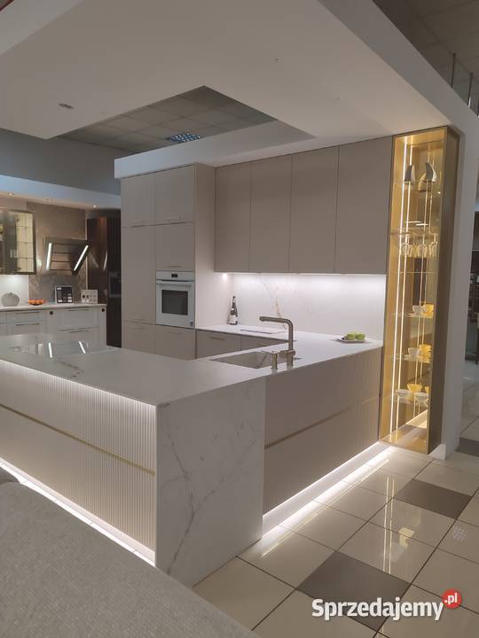 Meble kuchenne z ekspozycji