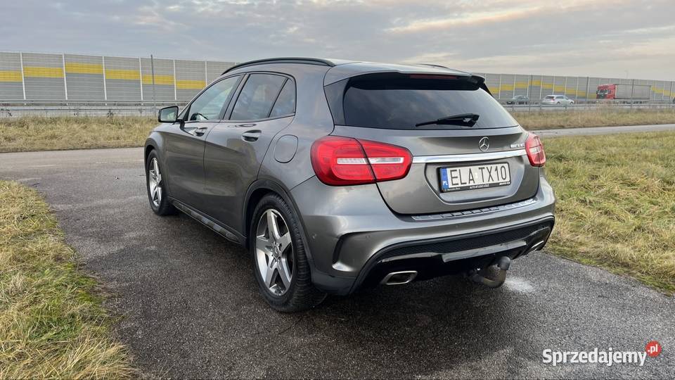 AMG Line automat gniazdo AUX