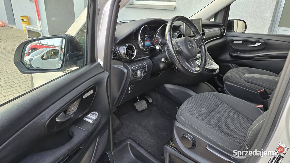 MercedesBenz EQV 2021r Faktura VAT 135 000 PLN 40000km Motoryzacja Nowy Świętów