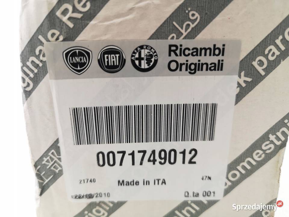 ZAŚLEPKA DACHU SKŁADANEGO PRAWA ALFA ROMEO