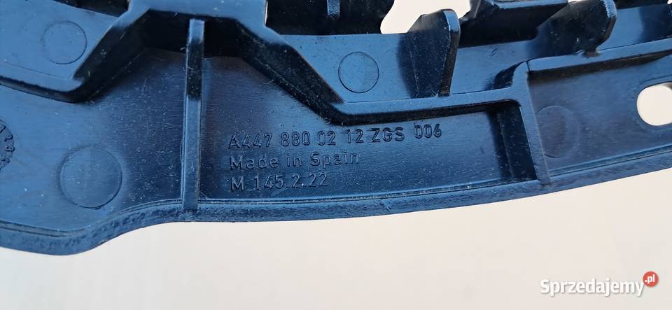 MERCEDES VITO W447 ŚLIZG ZDERZAKA PRAWY TYŁ osobowe Trzciel