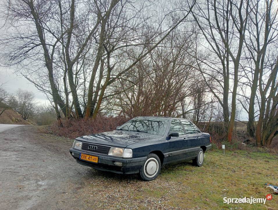 Audi 100 C3 18 90 1986r Zabytek Żółte blachy zarejestrowany jako zabytek Kraków sprzedam