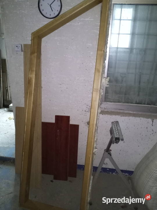 Drzwi drewniane skośne podkarpackie Olimpów