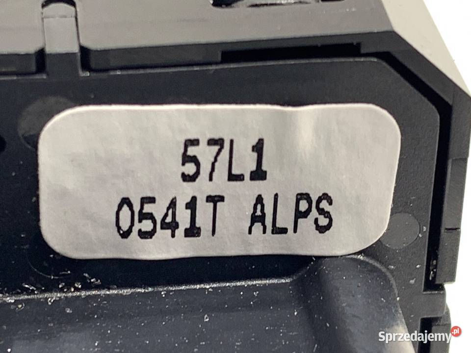 PRZEŁĄCZNIK REGULACJI LUSTEREK SUZUKI SX4 osobowe