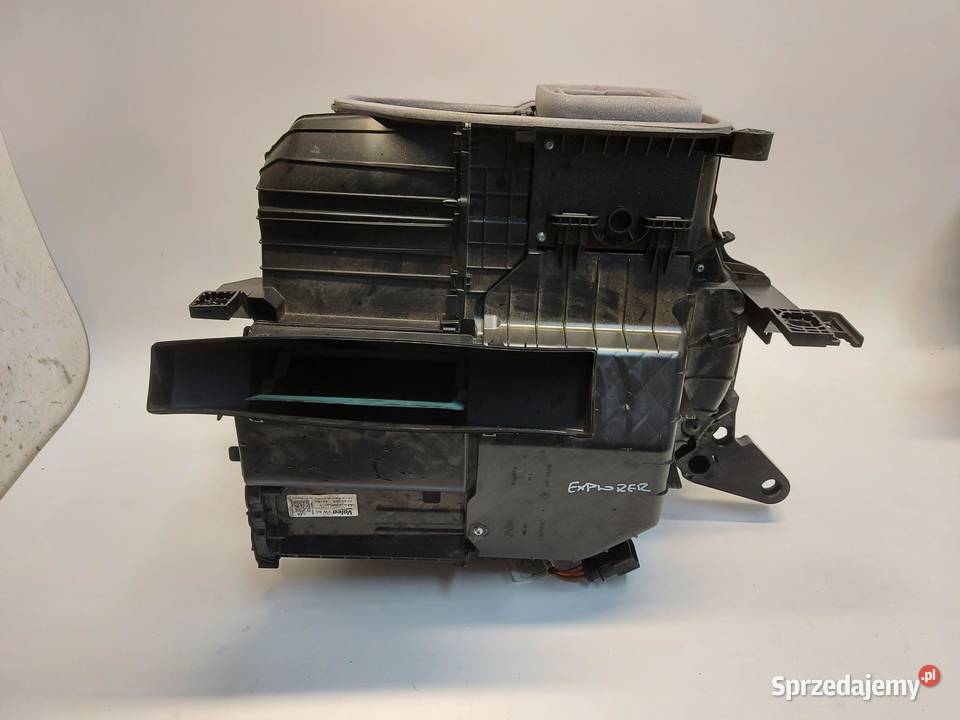 Ford Explorer VII R2KB WENTYLATOR DMUCHAWA