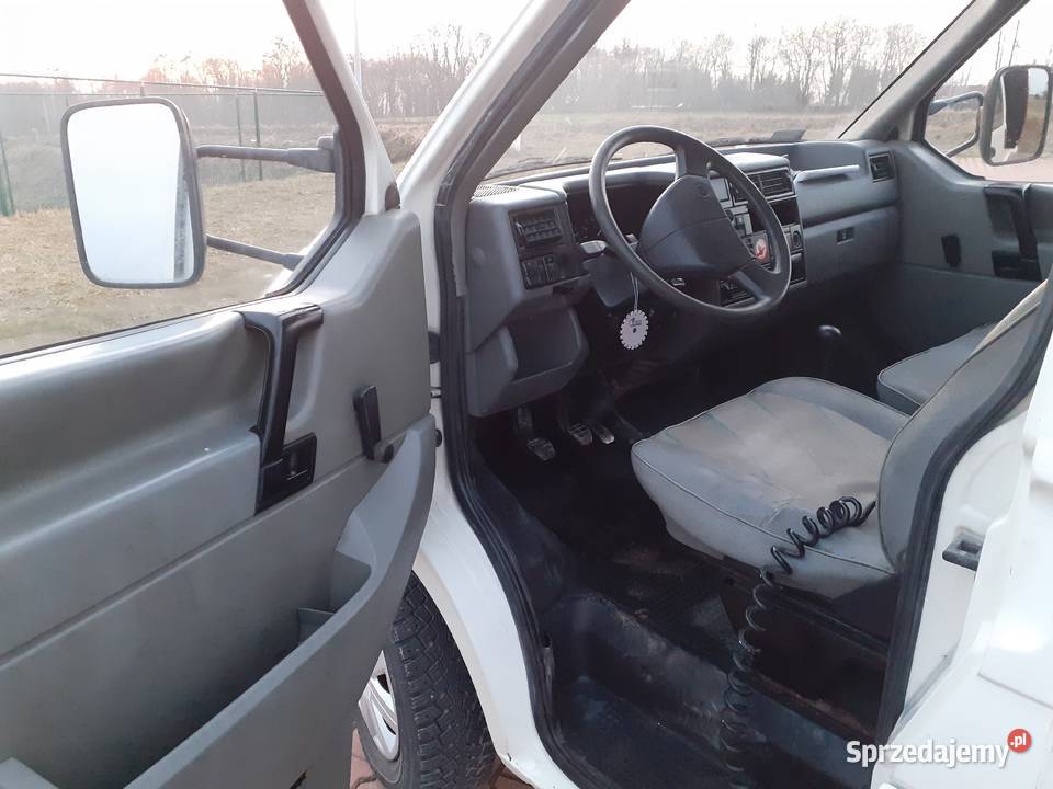 Volkswagen t4 doka wywrotka kiper brygadówka t5 nieuszkodzony