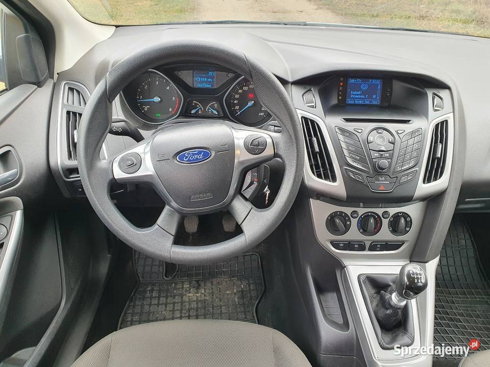 Ford Focus mk3 2011r 16tdci 116 radio Lipno