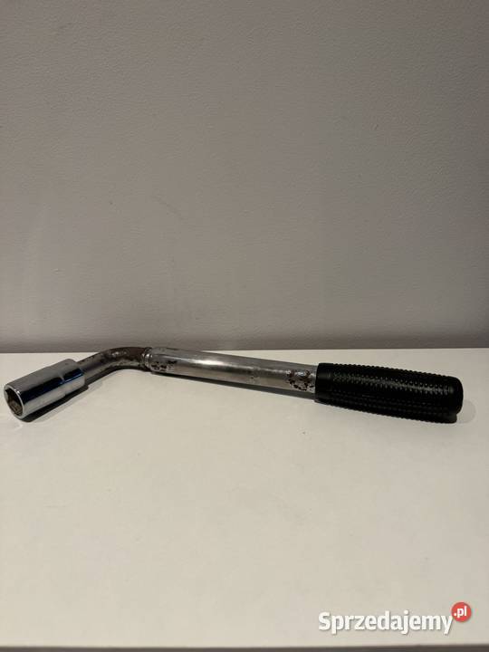 Klucz do kół samochodowych Poznań