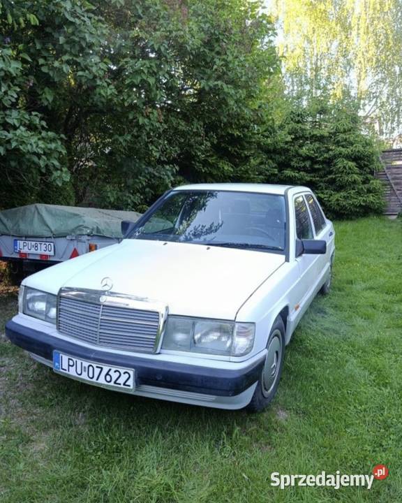 Mercedes w 190 w201 części 18b benzyna Żyrzyn sprzedam