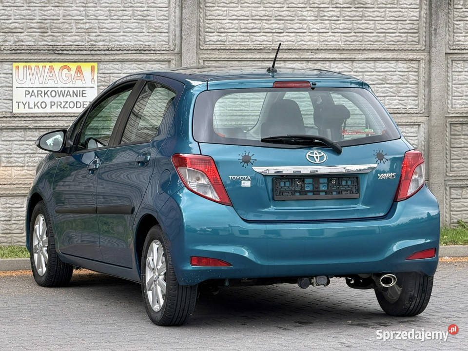 Toyota Yaris 133i 99 SollNawigacjaKamera światła do jazdy dziennej