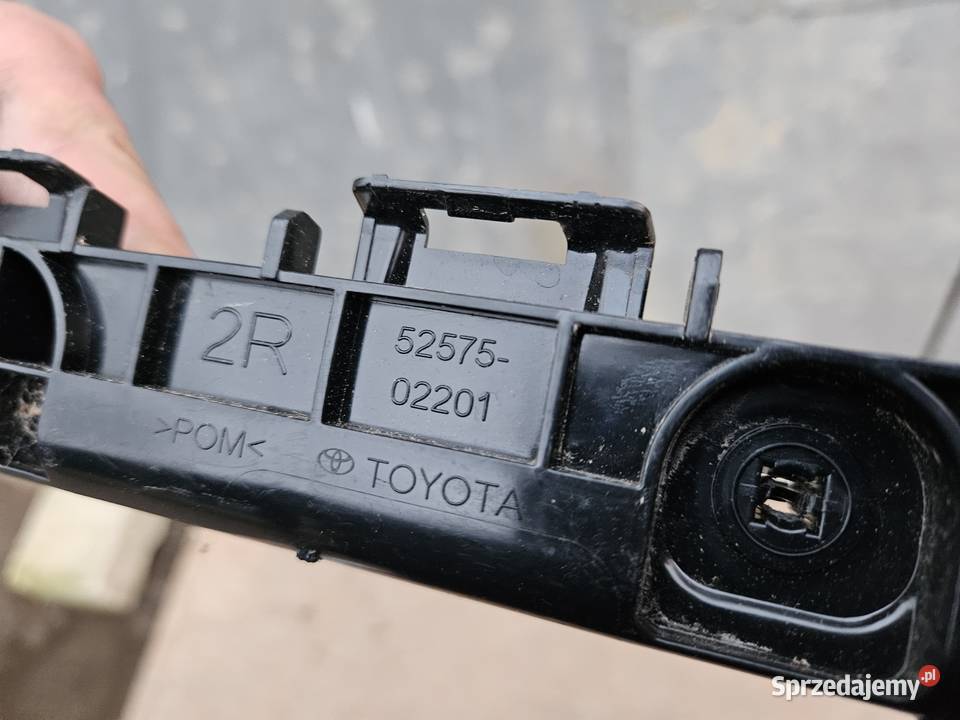TOYOTA COROLLA E21 KOMBI ŚLIZG PRAWY TYŁ Międzychód sprzedam