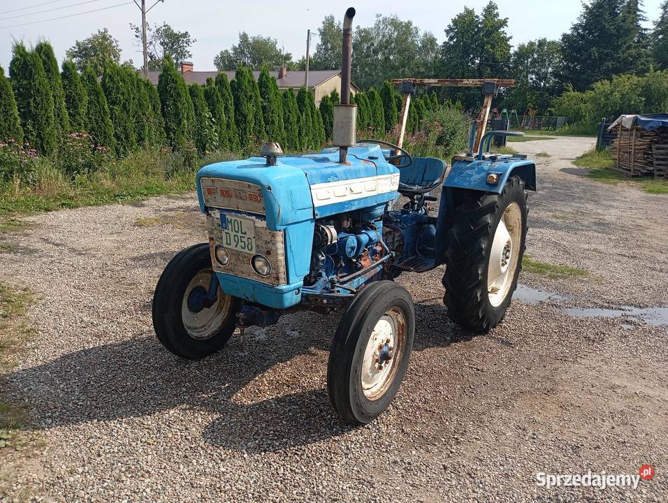 Ford 3000 remoncie Gralewo