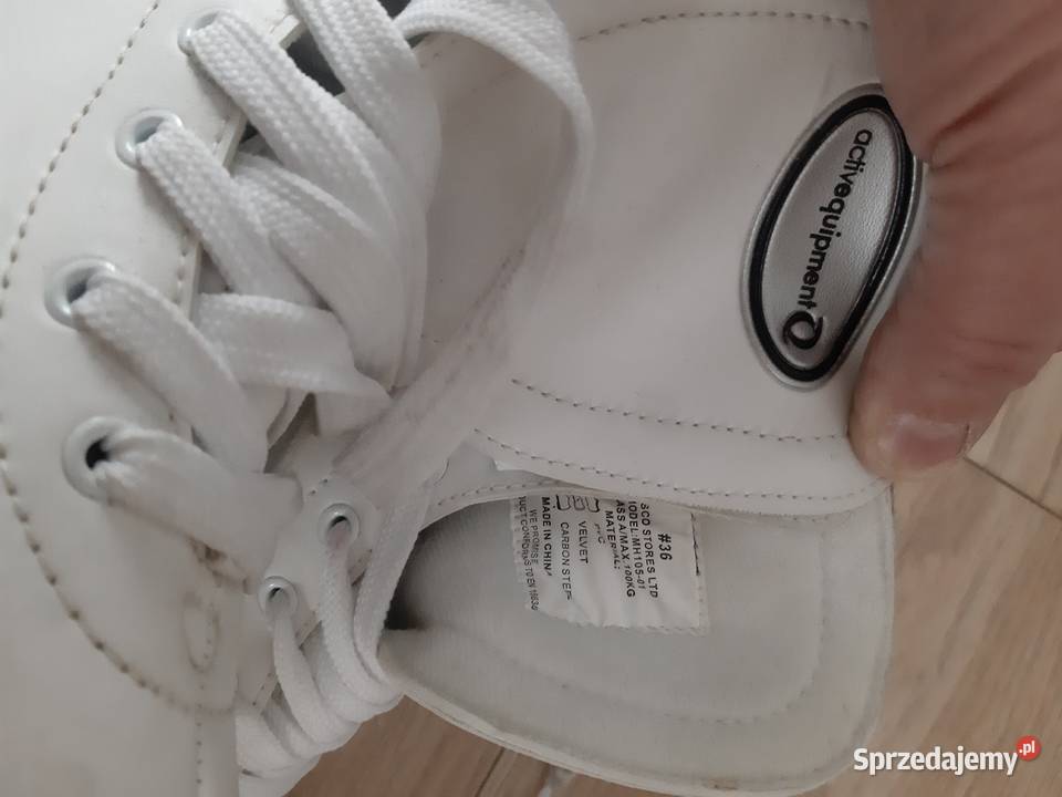 Łyżwy figurowe damskie dziewczęce Gniezno sprzedam