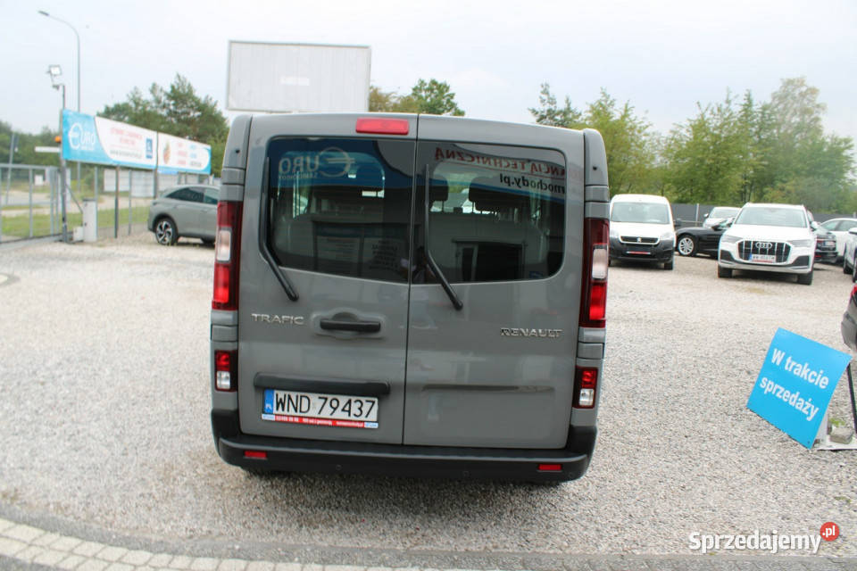 Renault Trafic L2 9 Osobowy Fvat netto 58455PLN isofix Warszawa
