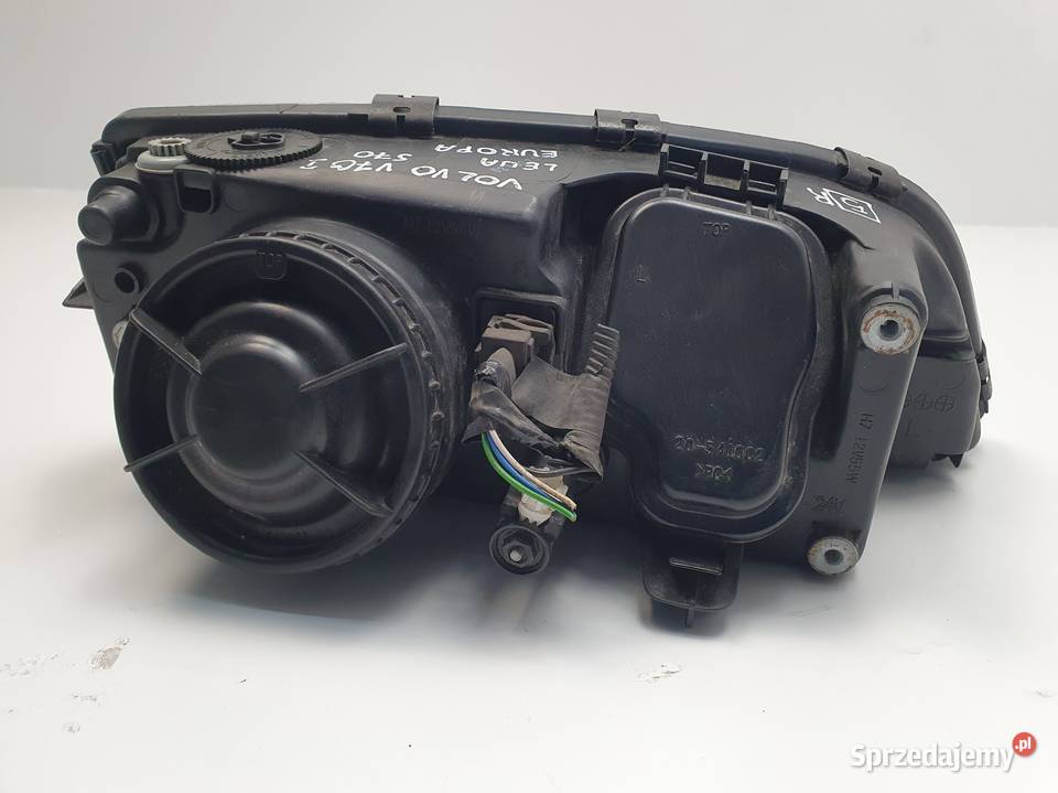 LAMPA Volvo V70 i S70 9600 LEWY PRZÓD lewa