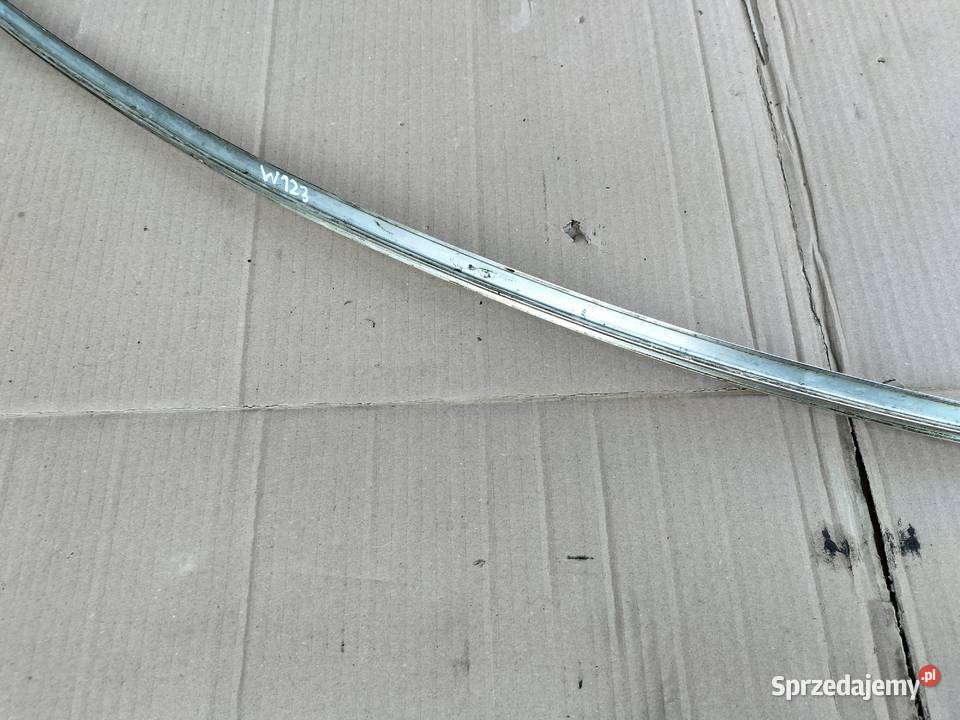 MERCEDES W123 LISTWA ZEWNĘTRZNA CHROM Kamień-Kolonia