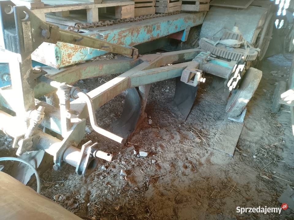 Pługi zagonowe Pługi Lututów