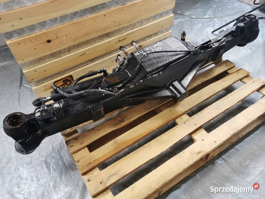 Obudowa osi przedniej Holland T 7200 67565355 Wilkowo sprzedam