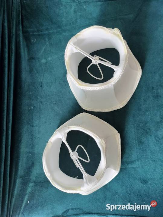 Dwa małe abażury starej lampki nocnej biały ecri