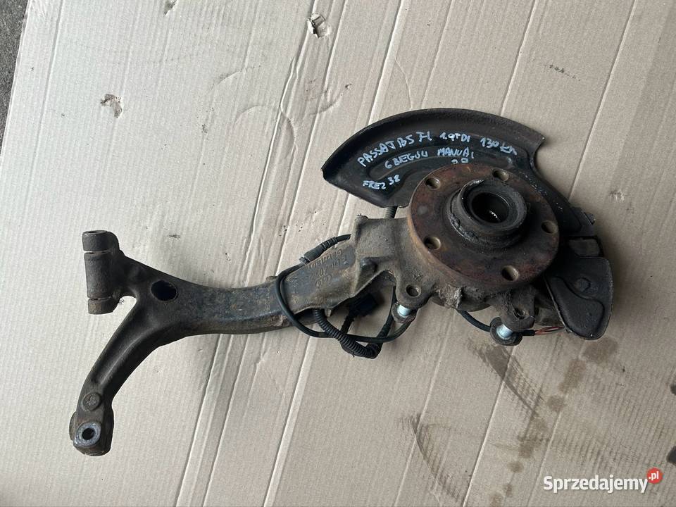 Zwrotnica prawy przód Passat b5 fl 19tdi 130 Bydgoszcz sprzedam