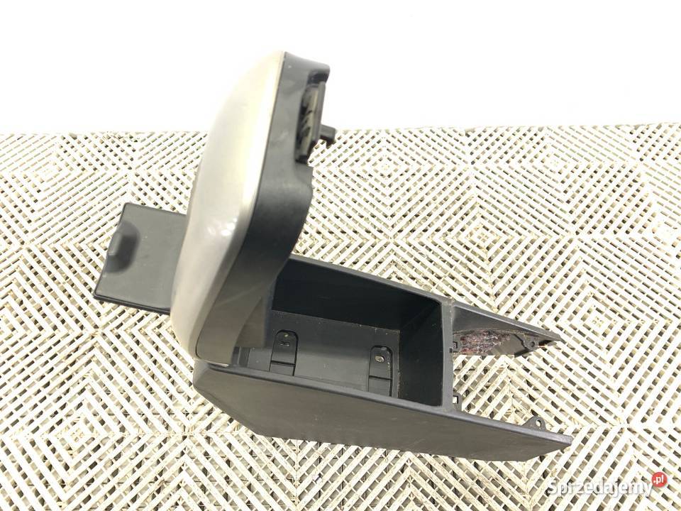 PODŁOKIETNIK TOYOTA AURIS I Hatchback 0612 podkarpackie