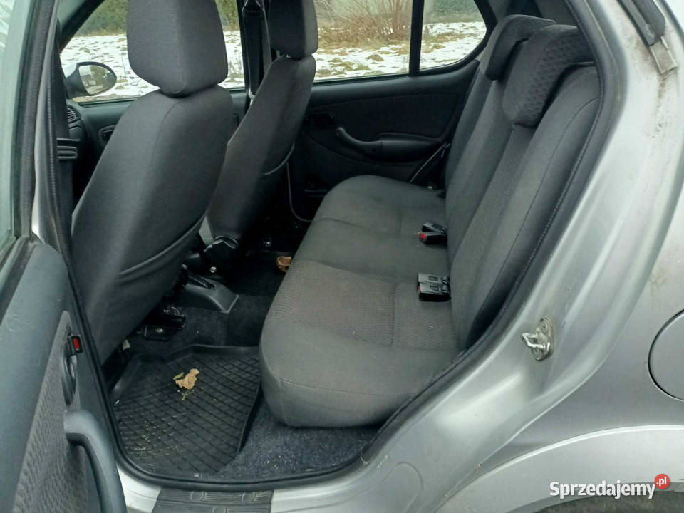 Tata Indica Tata Indica 14 bg 10r I 19982010 małopolskie Tarnów