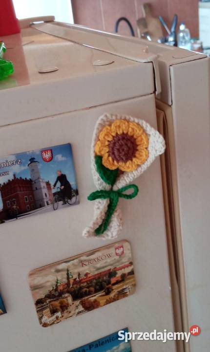 Słonecznik wykonany na szydełku magnes na Rękodzieło łódzkie