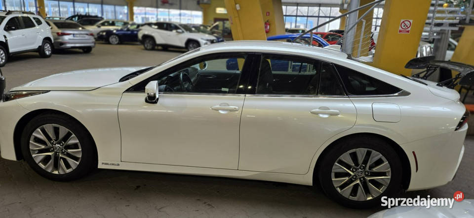 Toyota Mirai OPIS W podanej roczna gwarancja Zarejestrowany w Polsce Mysłowice sprzedam