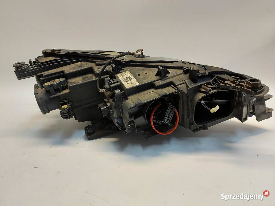 VW Arteon 3G8 2018r LAMPA LED LEWY PRZOD RHD osobowe Lampy przednie sprzedam