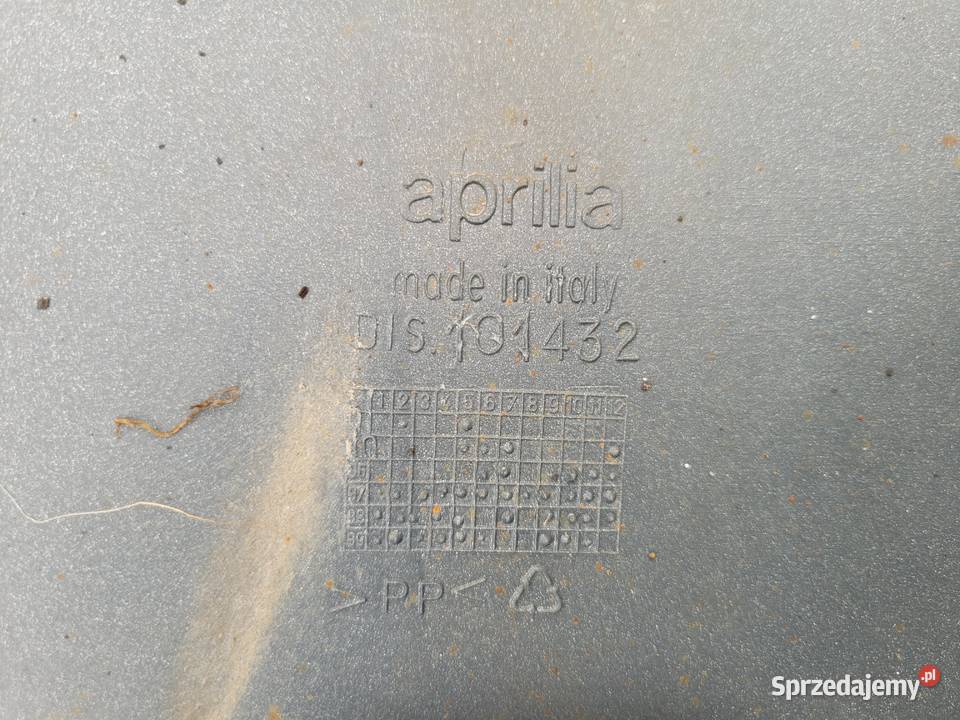 APRILIA SR plug oslona dolna wypelnienie owiewka Plastiki Piła