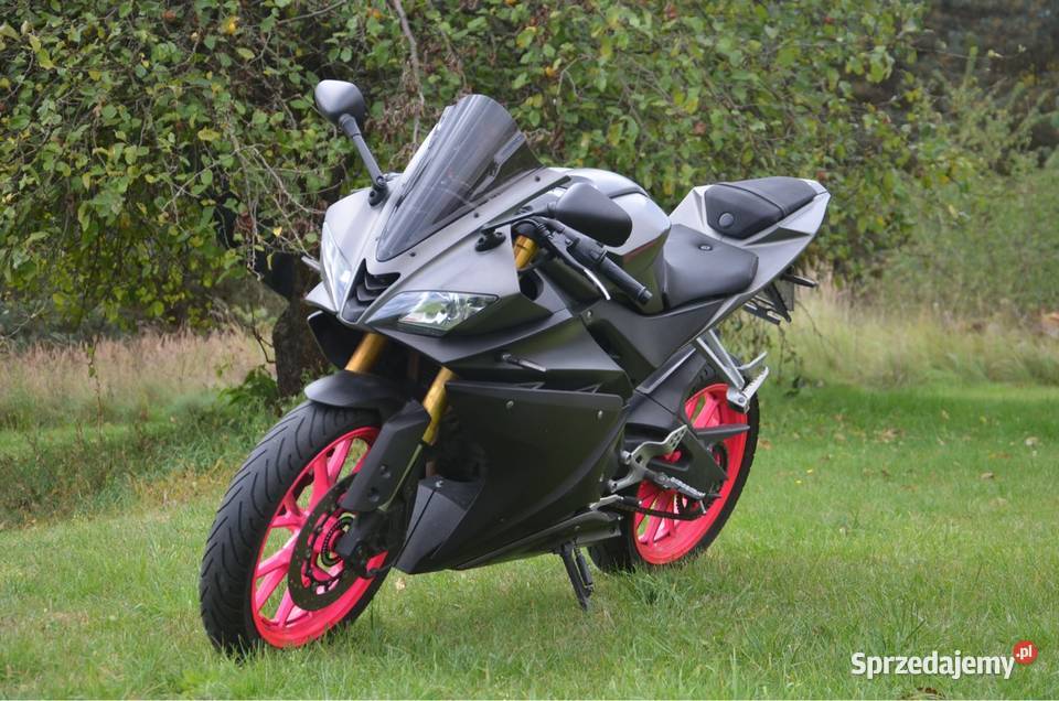 Yamaha YZFR125 2017 benzyna Okunin sprzedam