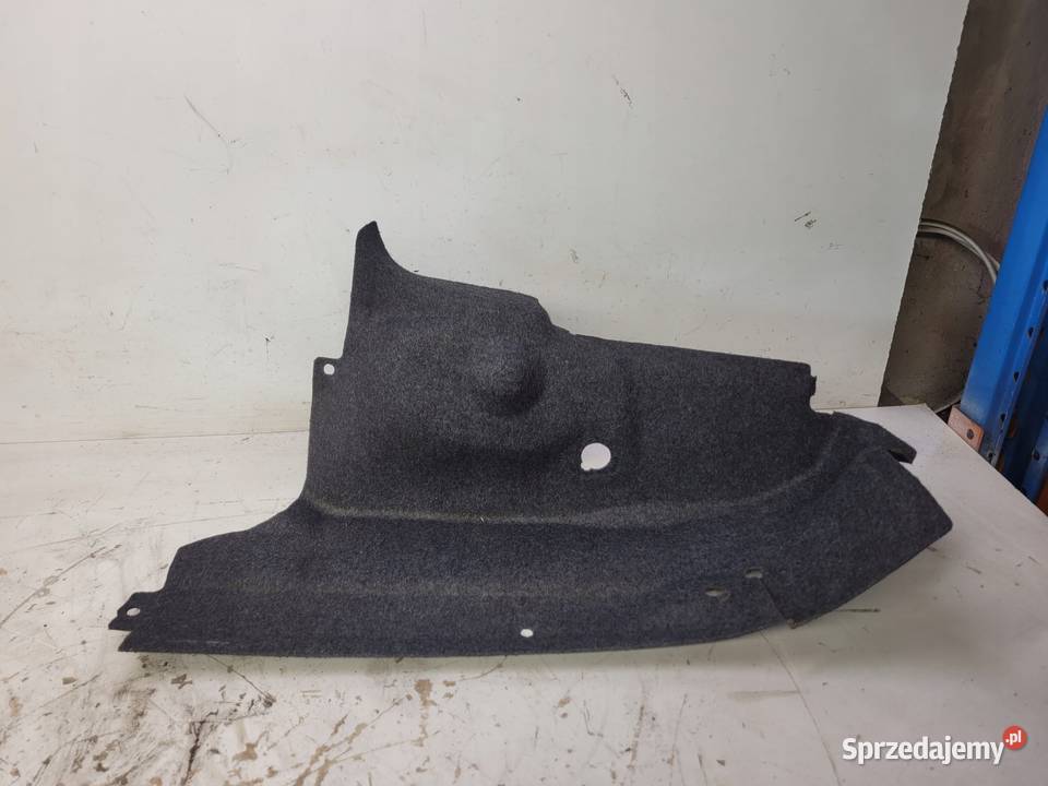 TAPICERKA BOCZEK BAGAŻNIKA AUDI A4 B6 8H0864401 Przystajń