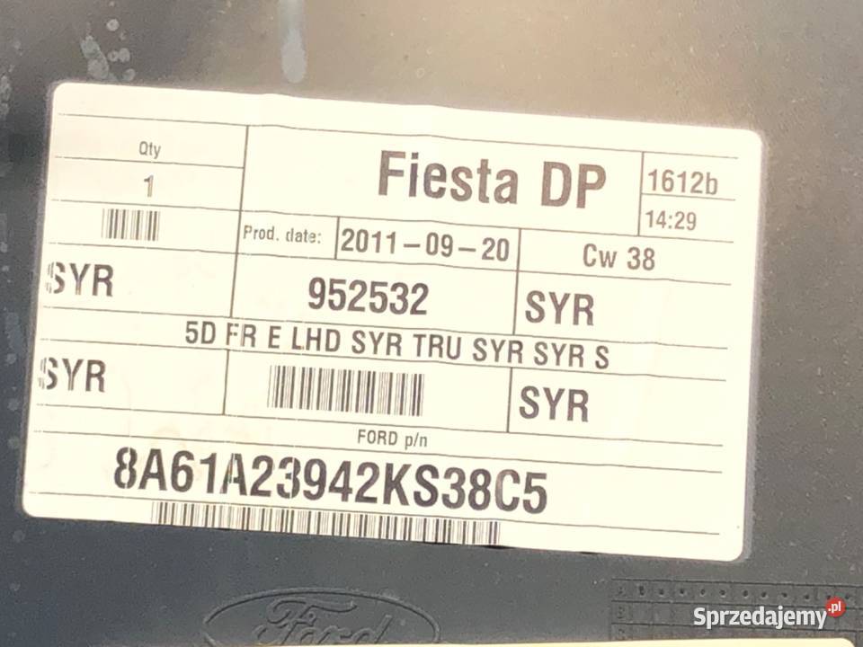 BOCZEK DRZWI PRAWY PRZÓD FORD FIESTA MK7