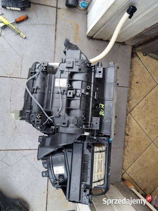 NAGRZEWNICA KLIMA TOYOTA AURIS II E18 8701002W00 wielkopolskie