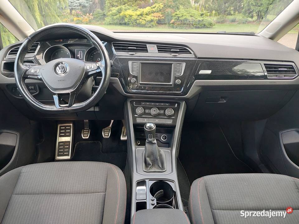 Volkswagen Touran 16 TDI SCR BlueMotion Touran Stryków