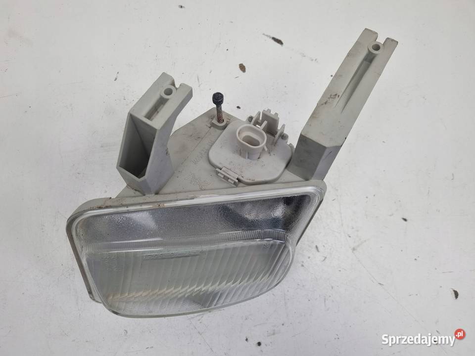 Opel Vectra B LIFT HALOGEN PRAWY PRZÓD przedni