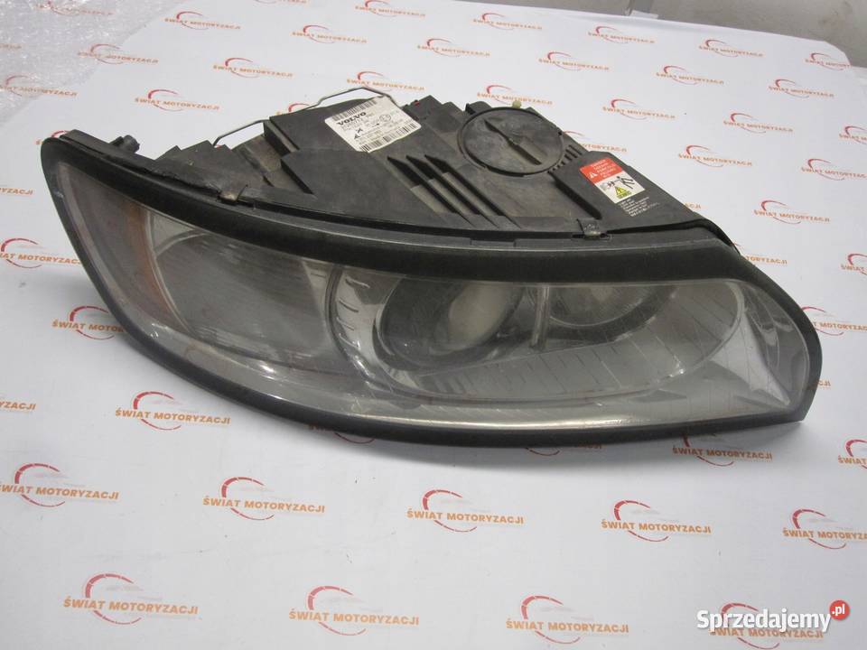 VOLVO V50 lampa prawa przód 31265712 XENON Kielce