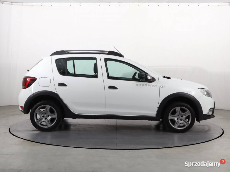 Dacia Sandero 10 SCe