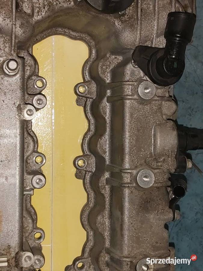Pokrywa zaworów opel astra k corsa e 10 turbo Bydgoszcz