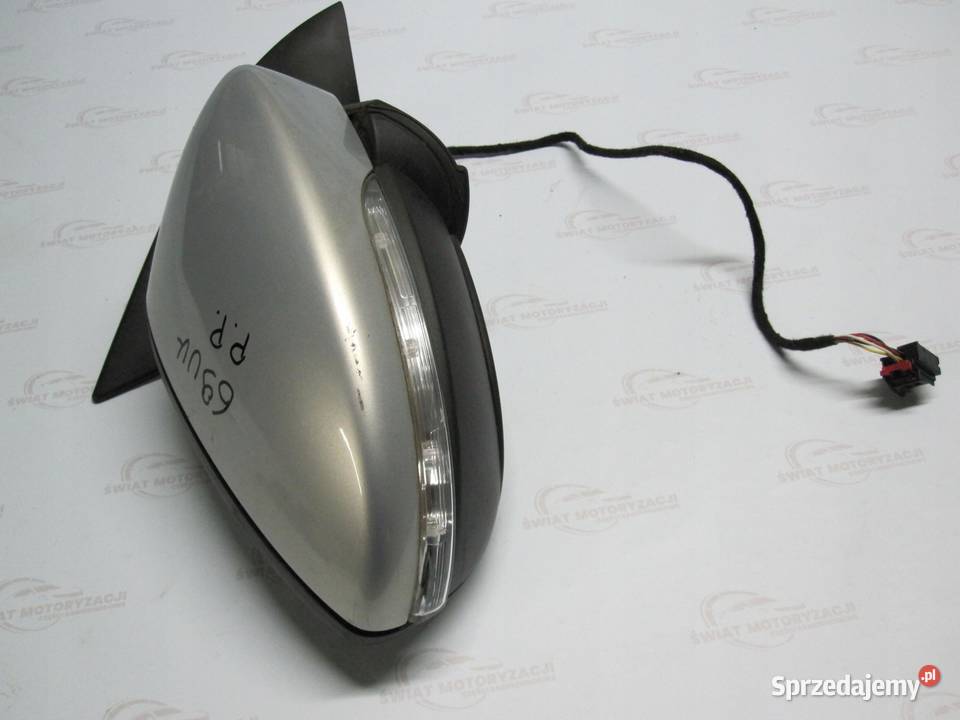 VW PASSAT CC 08r lusterko prawe E1021005 012522 osobowe