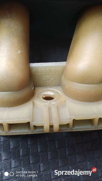 BMW E36 króciec nagrzewnicy 8390010 łódzkie Tomaszów Mazowiecki