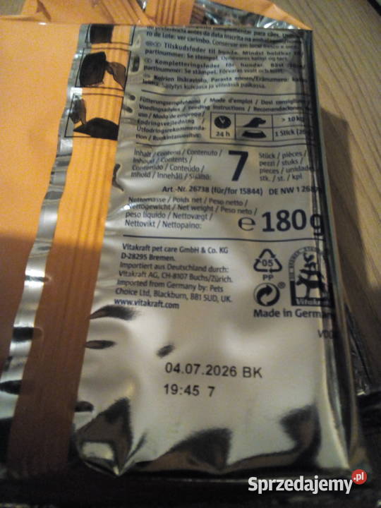 Vitakraft DENTAL 3w1 MEDIUM fresh 180g Zebrzydowa