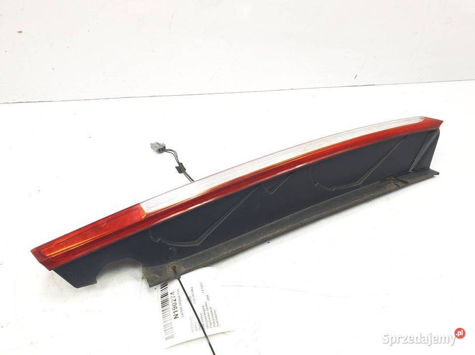 LAMPA PRAWA TYŁ FORD FOCUS MK2 8M5113404AD Lipno