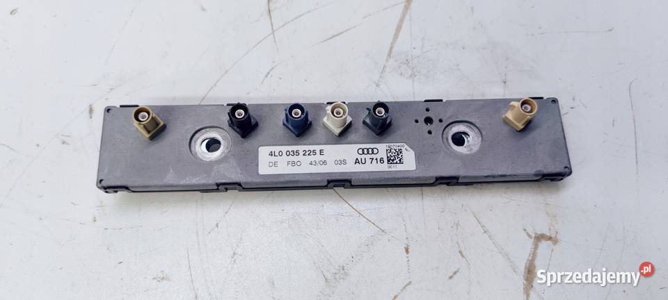 WZMACNIACZ ANTENOWY AUDI Q7 4L 4L0035225E Przystajń