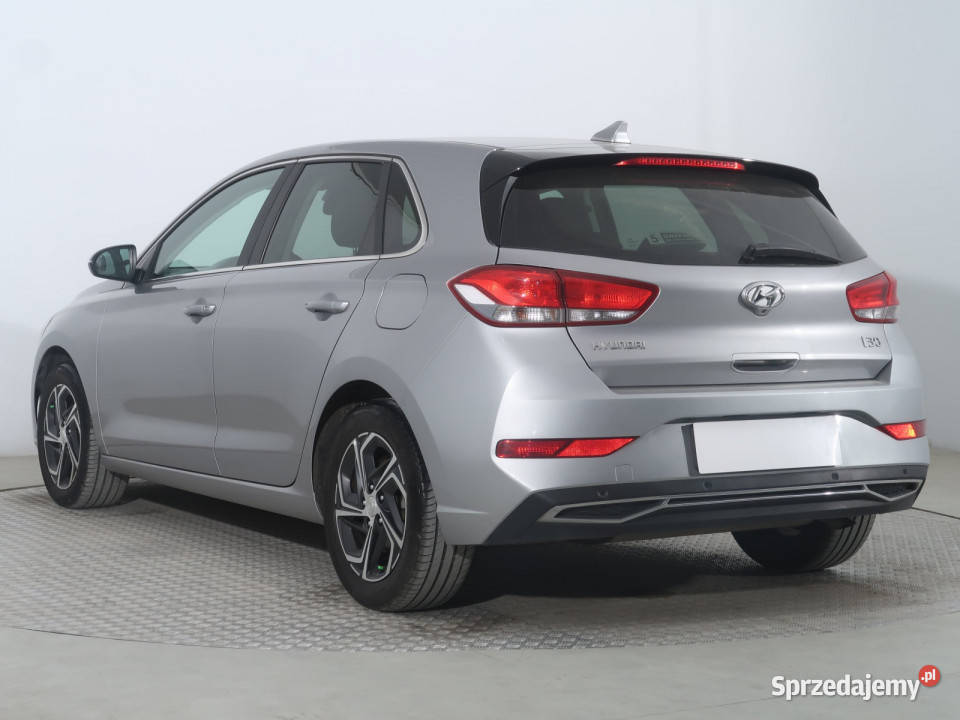 Hyundai i30 15 DPI pierwszy właściciel i30 Piaseczno